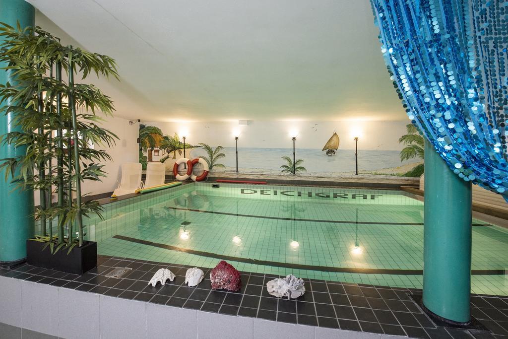 Pension Deichgraf Middelhagen Bagian luar foto