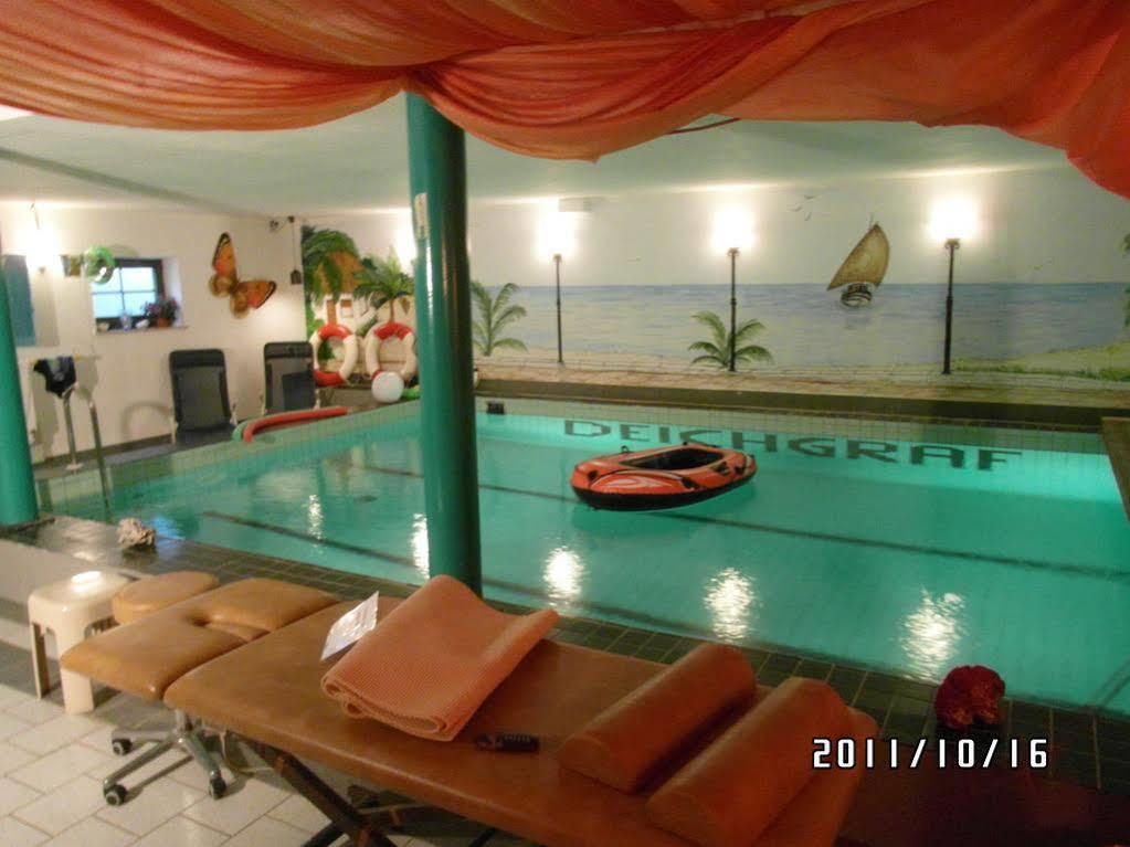 Pension Deichgraf Middelhagen Bagian luar foto